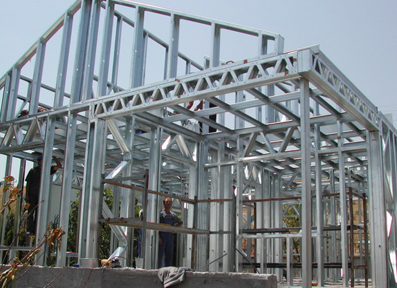兰州钢结构建筑保养措施中，有什么要注意的方法.png